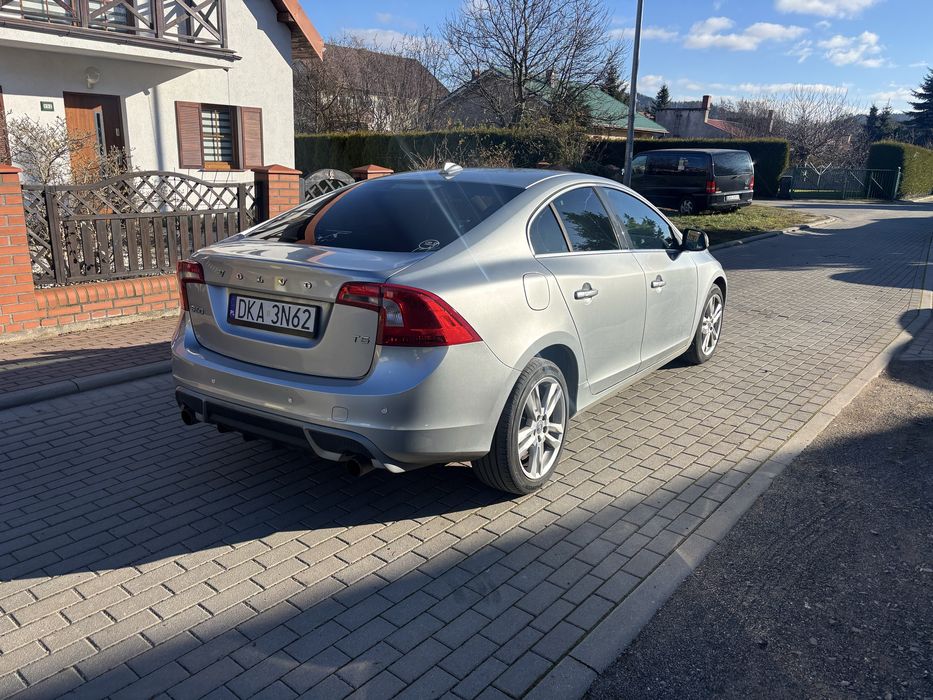 Volvo s60 T5 2.5 turbo 250KM s 60