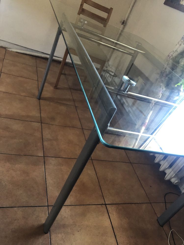 Szklany stol 160/90 metalowe nogi