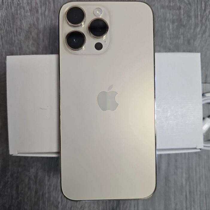 iPhone 14 Pro Max Gold