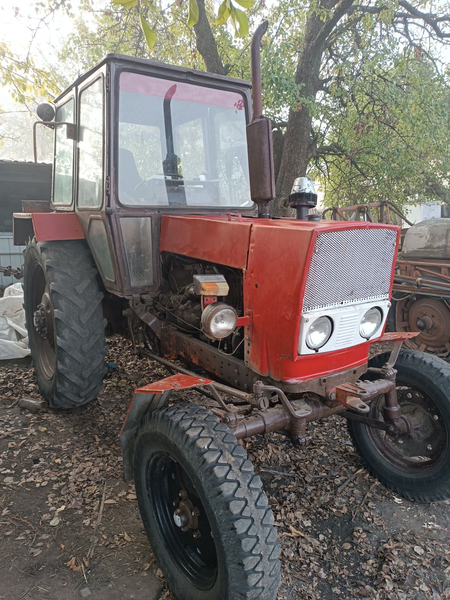 Продам трактор ЮМЗ 6 -2 шт