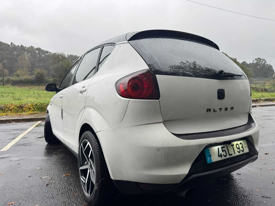 SEAT ALTEA em perfeito estado de conservação