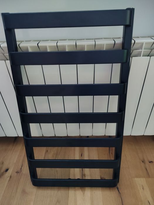 Nowy grzejnik łazienkowy czarny 50 cm