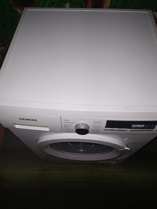 ПРОДАМ пральну машинку бренду SIEMENS на 7 кг.
