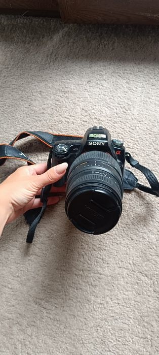 Zestaw aparat + obiektyw – Sony Alpha A33 + Sigma 70-300mm