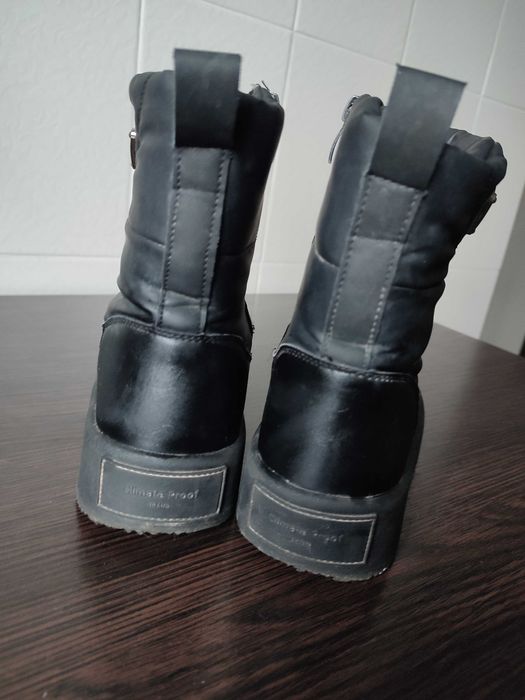 Зимові сапожки на дівчинку 35р.