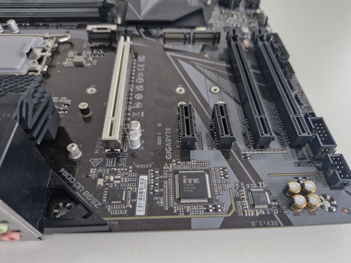 Gigabyte Z690 Ud Ddr4 Atx Socket 1700 Płyta Główna