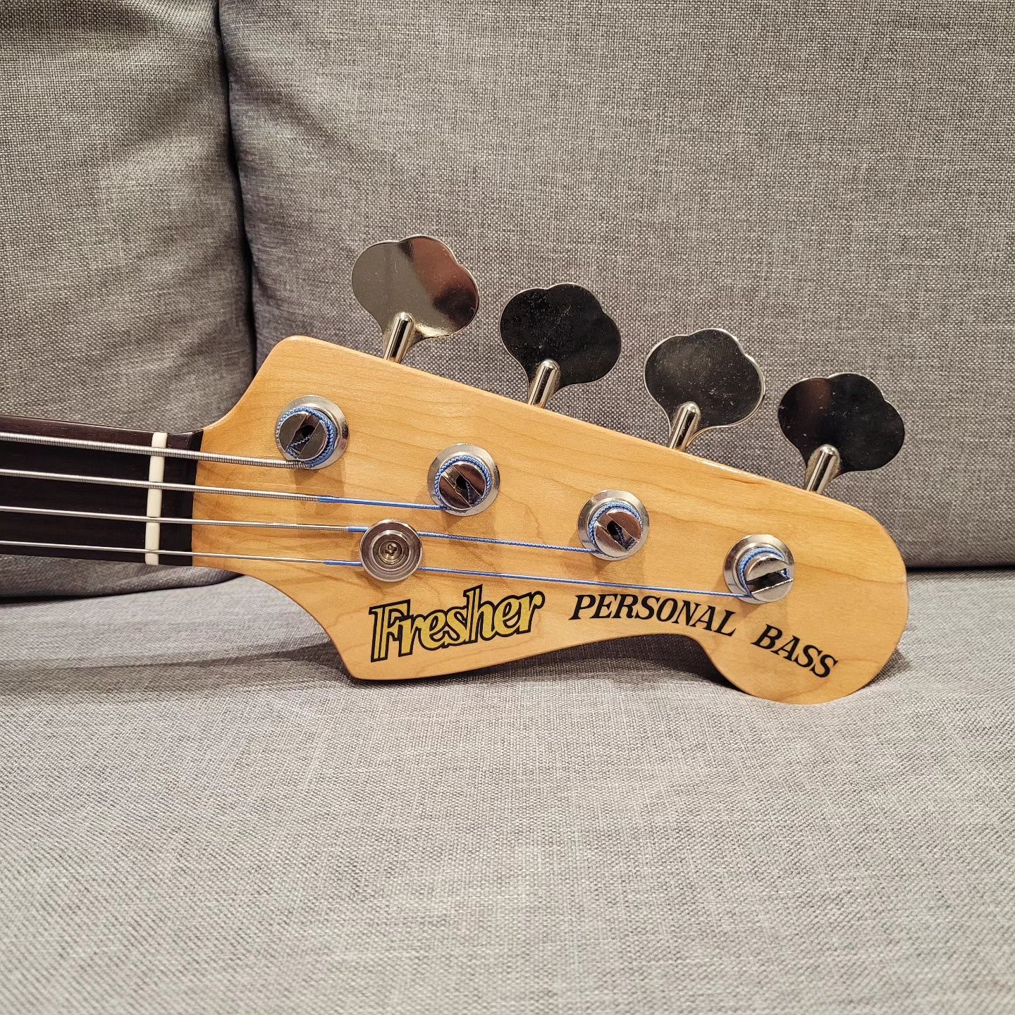 Fresher Personal Bass Jazz Bass Japan Fretless