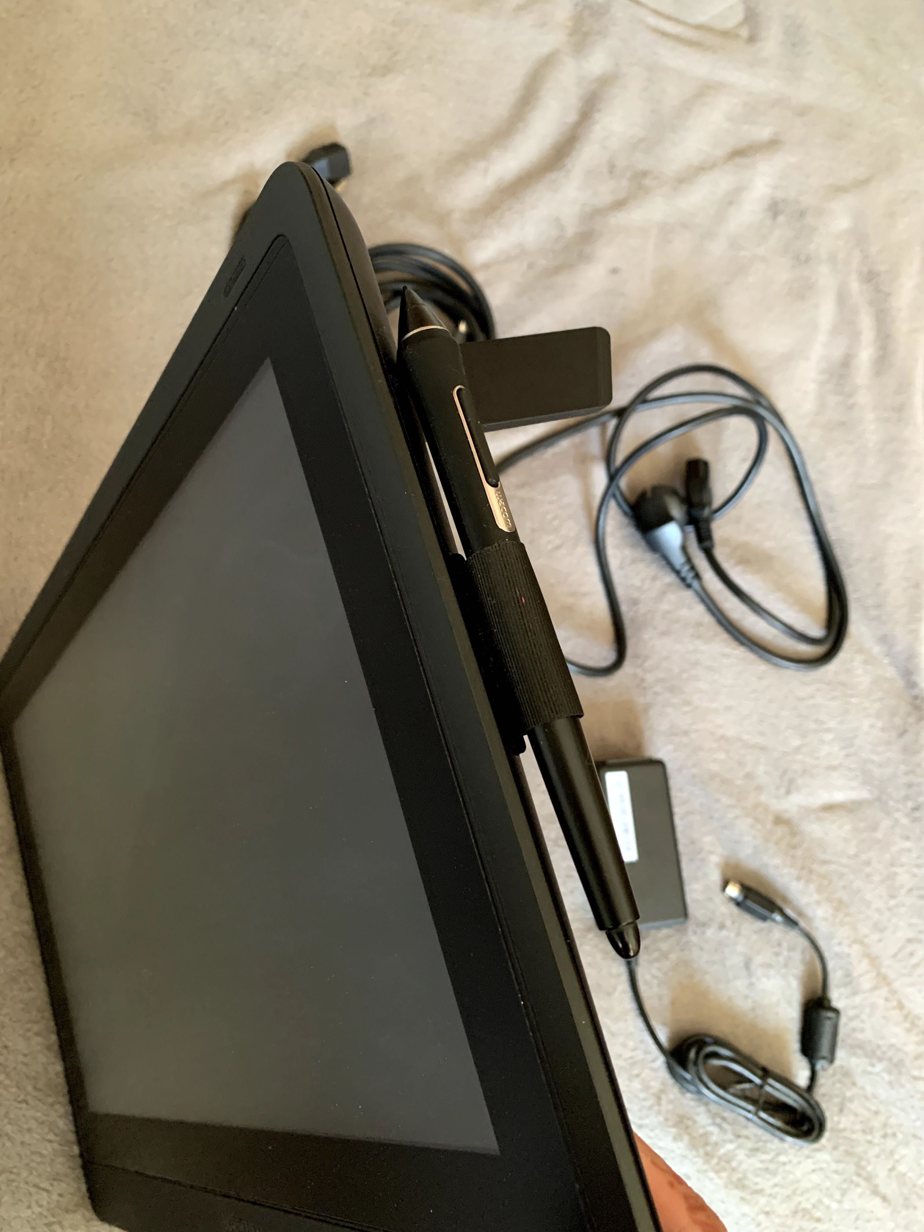 Wacom Cintiq 16 Drawing Tablet