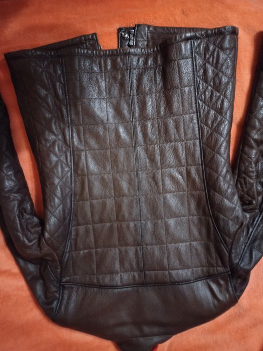 Продам чоловічу шкіряну куртку Klaros