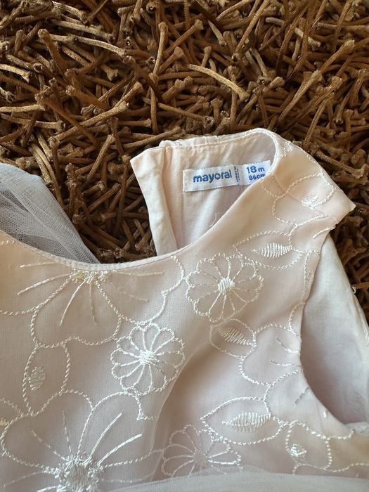 Vestido mayoral 18 M