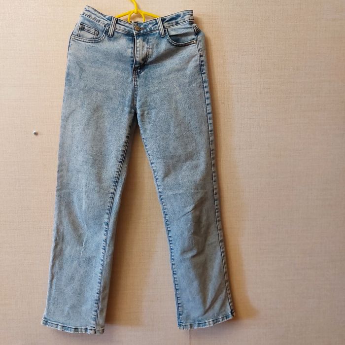 Одяг на осінь для дівчини, класні джинси, плаття та ін. Розмір S,M