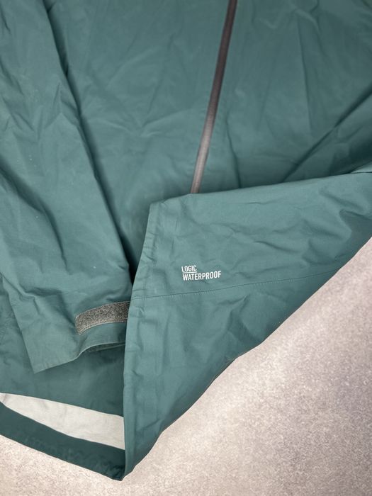 Чоловіча водозахисна куртка Odlo