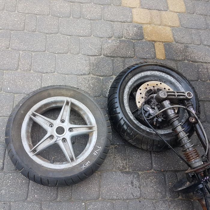 koło felga amortyzator zacisk łącznik laga półka linka piaggio hexagon Amortyzator przedni PIAGGIO Vespa LX 50/125/150