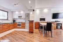 Rodzinny dwupoziomowy 5 pok. apartament,2xm.post.