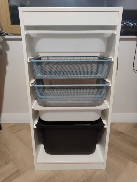 Szafka na zabawki półka