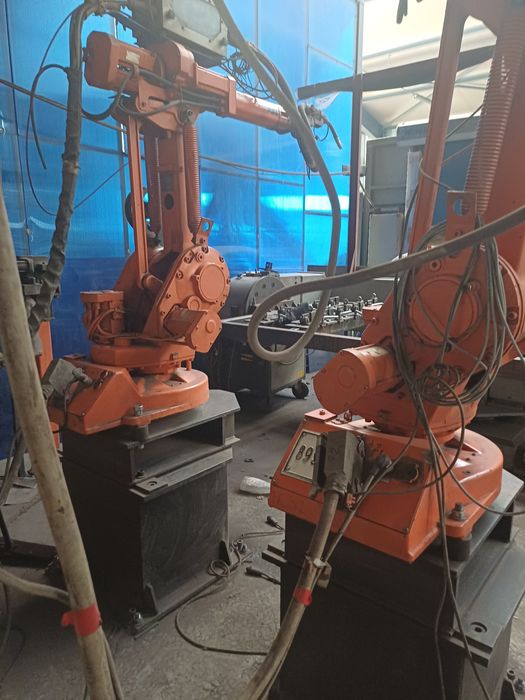 Robot spawalniczy ABB na części lub w całości