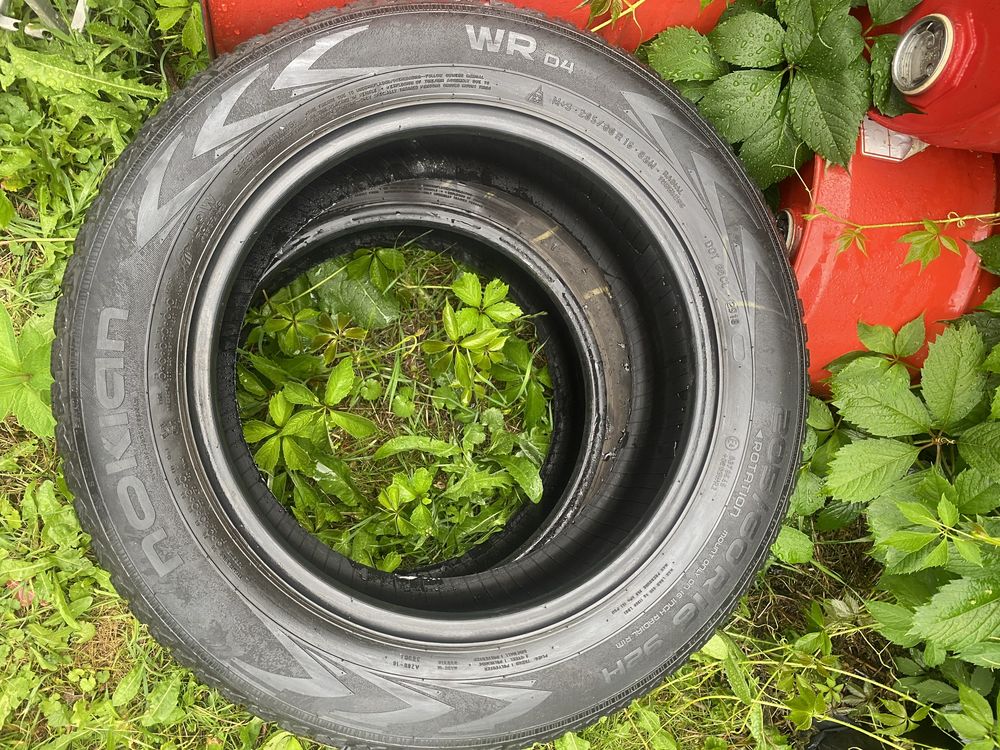 Nokian WR D4 205/60 R16 2szt zima Winter