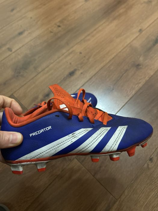 Бутси adudas  40 розмір