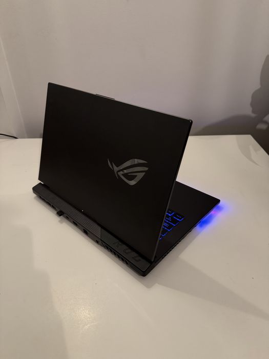 Asus ROG Strix G513IE (Ryzen 7 4800; 3050TI 32 RAM)