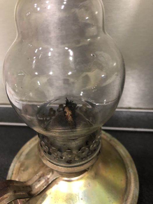 Керосиновая лампа