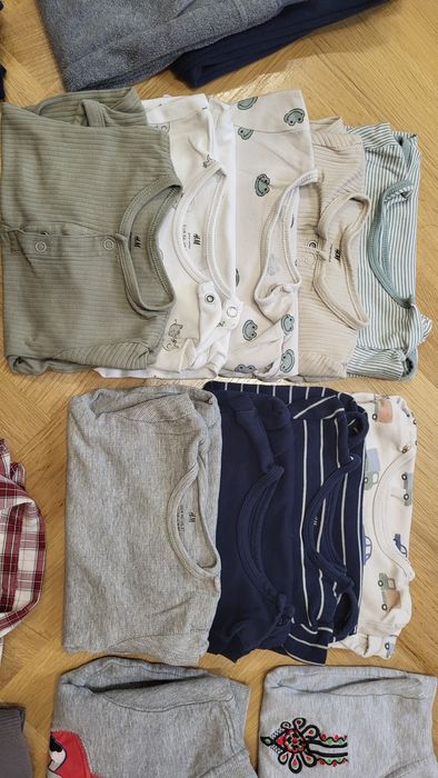 Ubrania chłopięce H&M rozm. 92