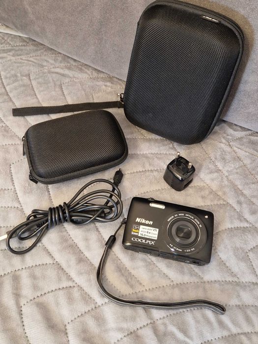 Aparat kompaktowy Nikon Coolpix S 4300 z Dotykowym Ekranem Stan Ideał