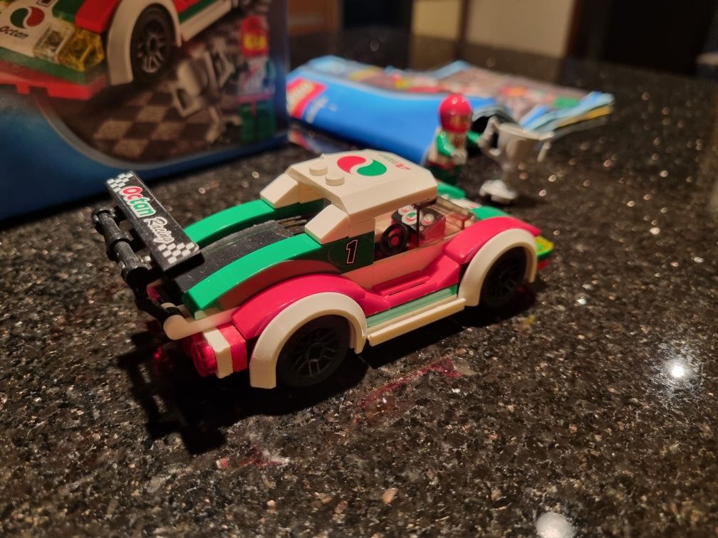 Klocki LEGO City 60053 Samochód Wyścigowy
Auto formuła 1