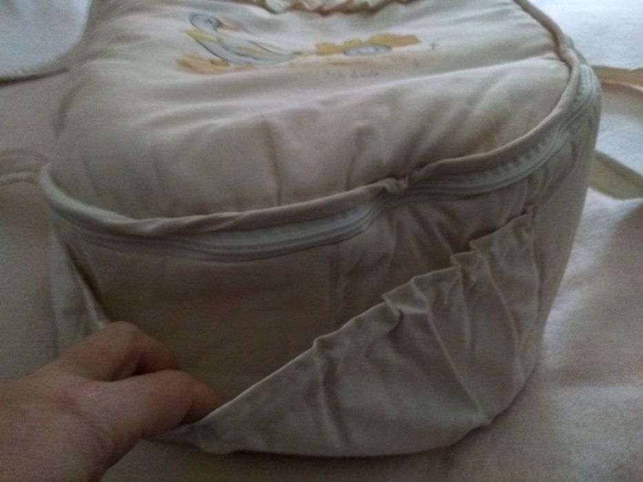 Cama recém nascido/Alcofa pintada à mão