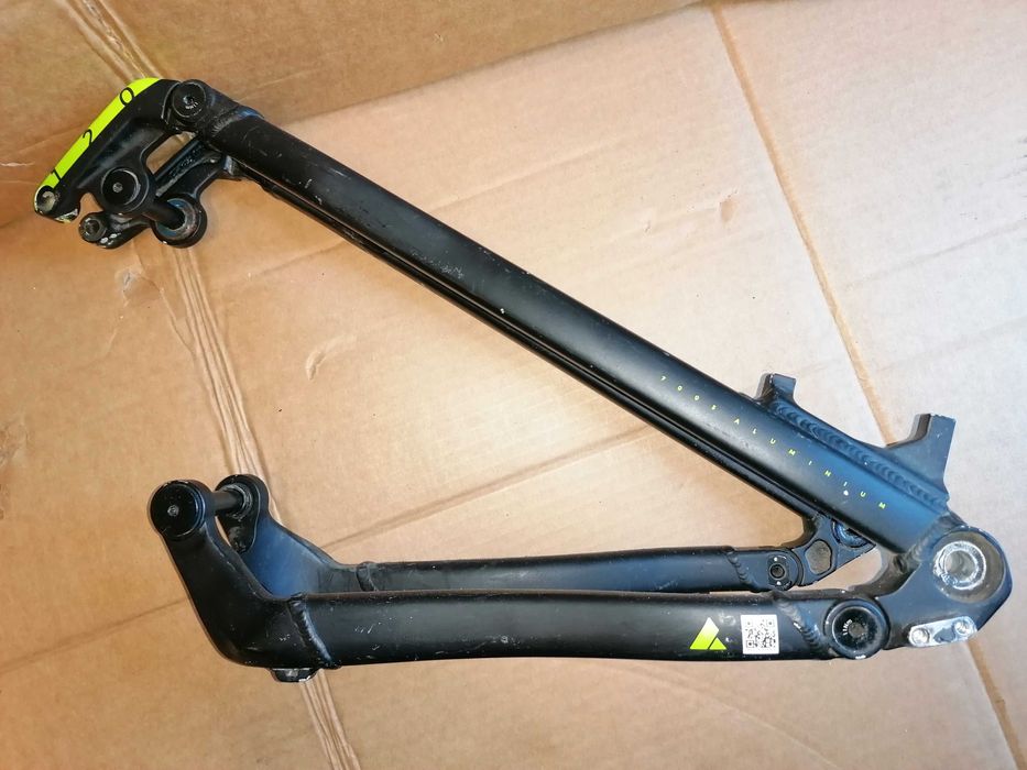 Bulls E-stream Evo wahacz 120mm