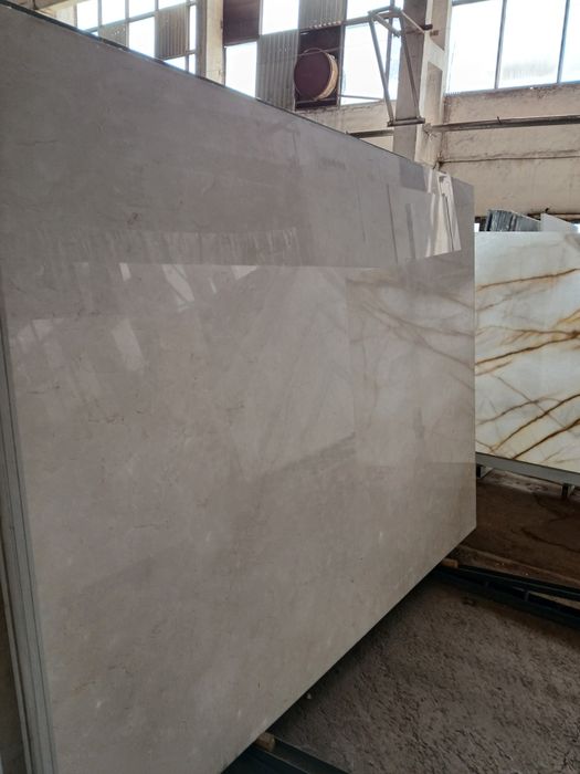 Онікс, Травертин, мармур