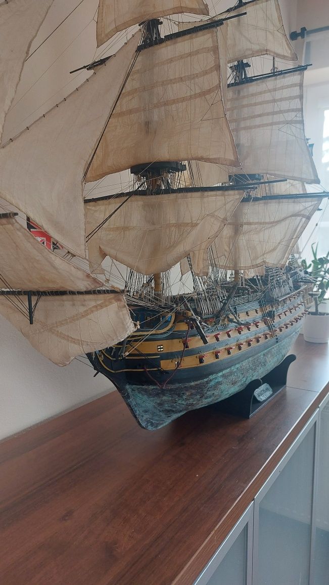 HMS Victory 1:84