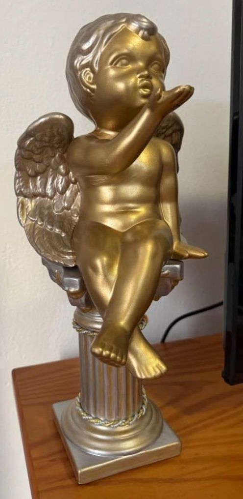 Anjo Dourado e prateado