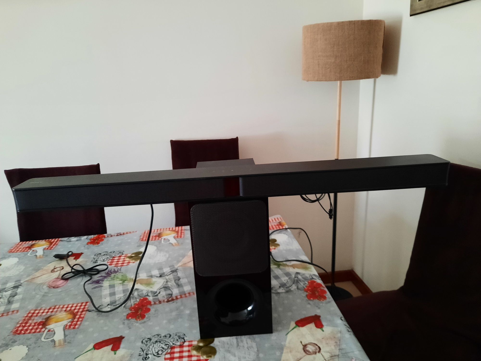 SOUND BAR com pouco uso