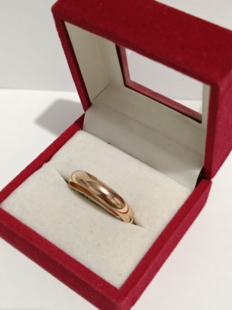 Złota obrączka szerokość 4mm roz.23,5 złoto próby 583