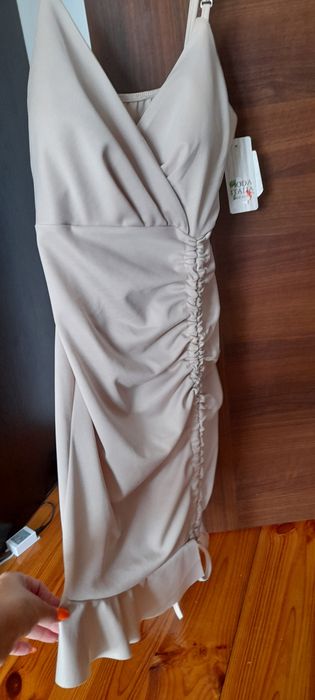 Nowa Sukienka mini ze ściągaczem