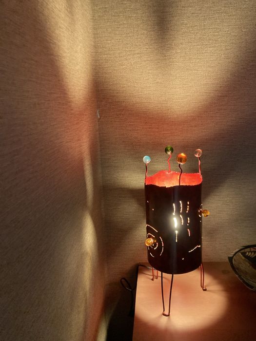 Candeeiro da loja do Gato Preto e candeeiro de teto da Homa