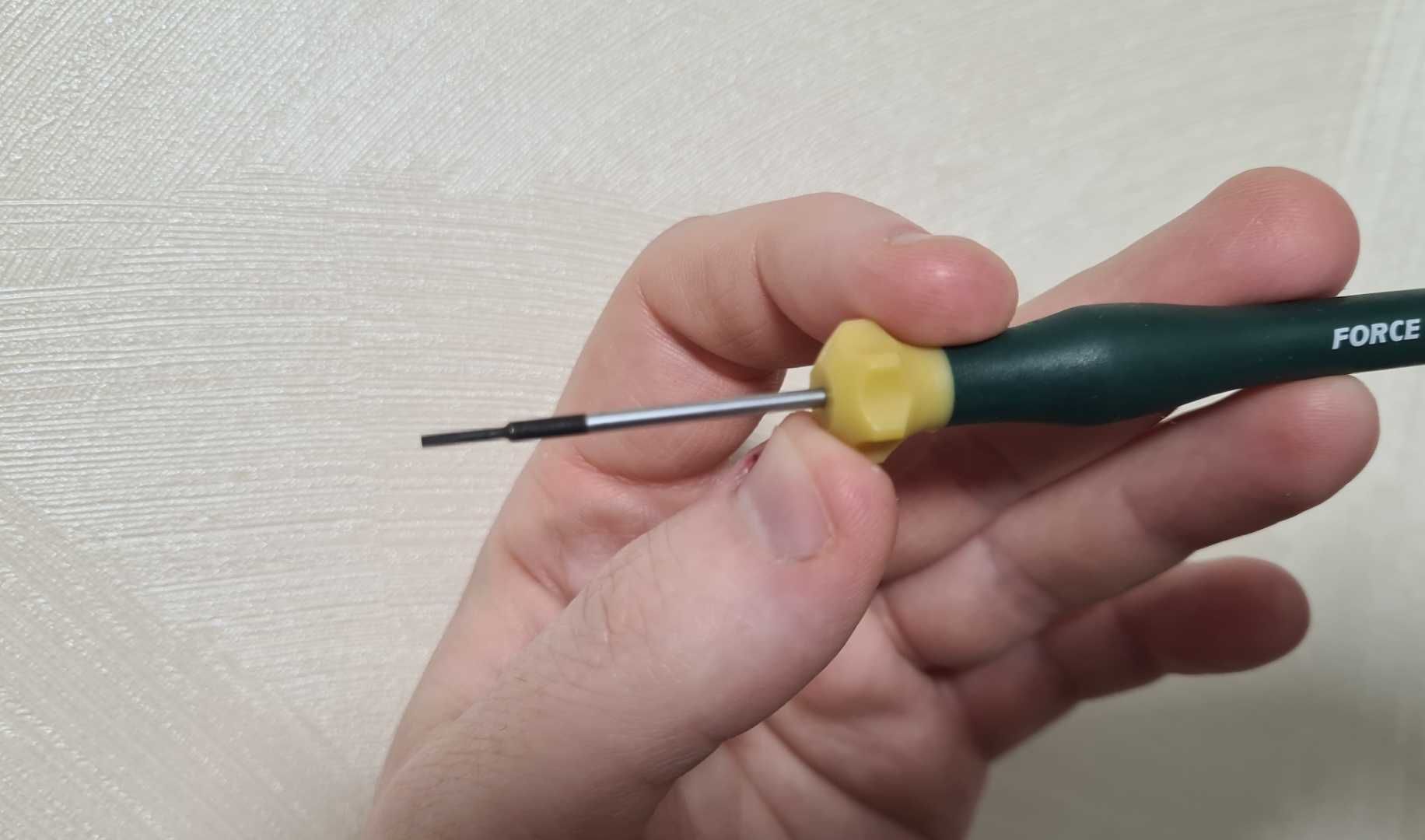 Отвертка Force 1.2 mm шлицевая ювелирная для телефонов, отвертка