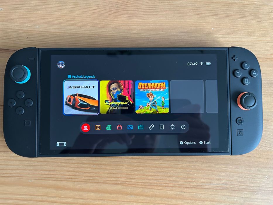 Nintendo Switch 2 | stan idealny | zestaw | zakup z października 2025