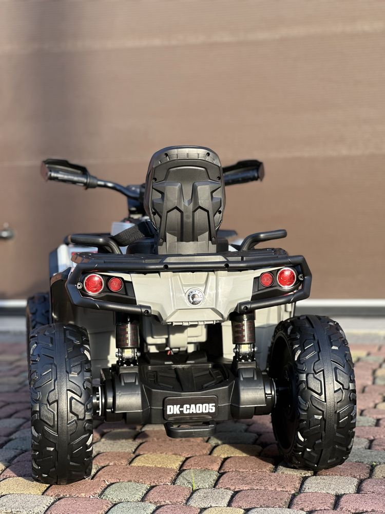 Дитячий квадроцикл на акумуляторі Can Am Outlander 4x4 24V Новий