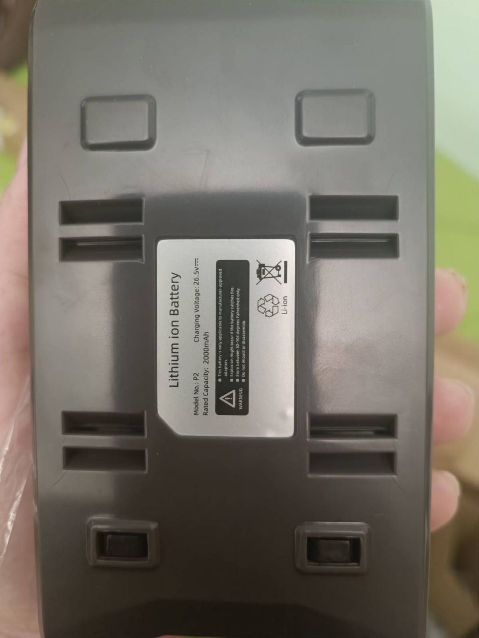 Бездротовий пилосос P2 з потужним безщітковим двигуном 400w.