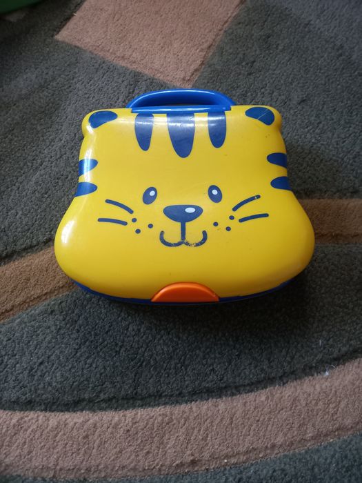 Розвиваючі,музичні іграшки