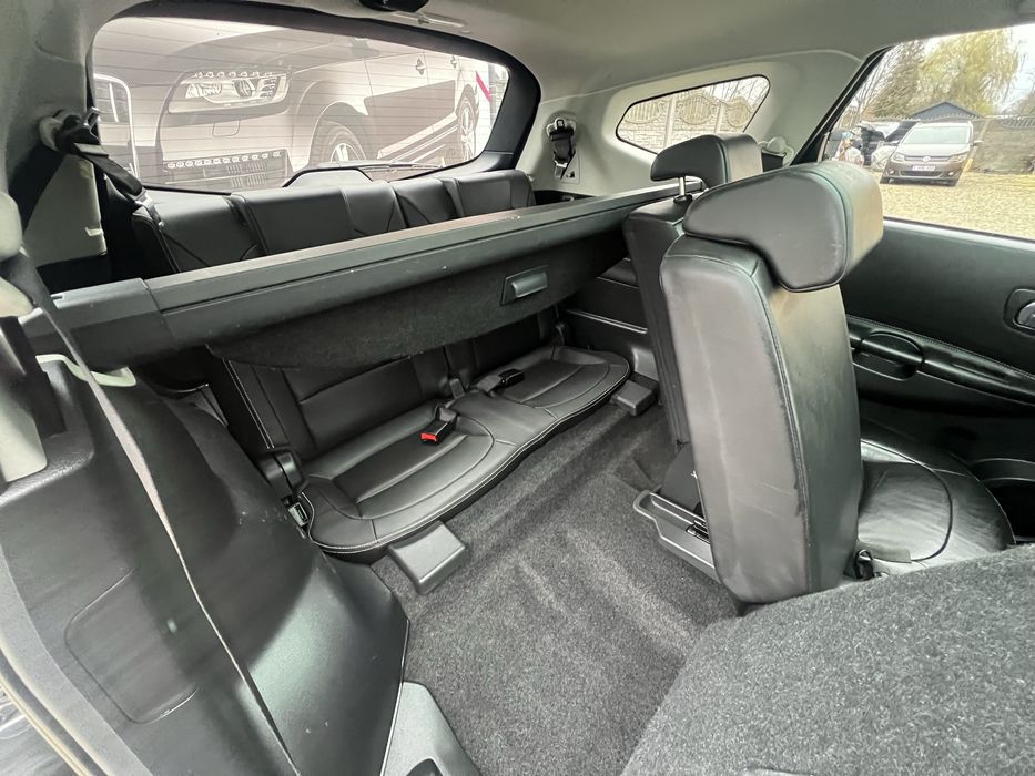 Свіжо пригнаний , на максимальній комплектації