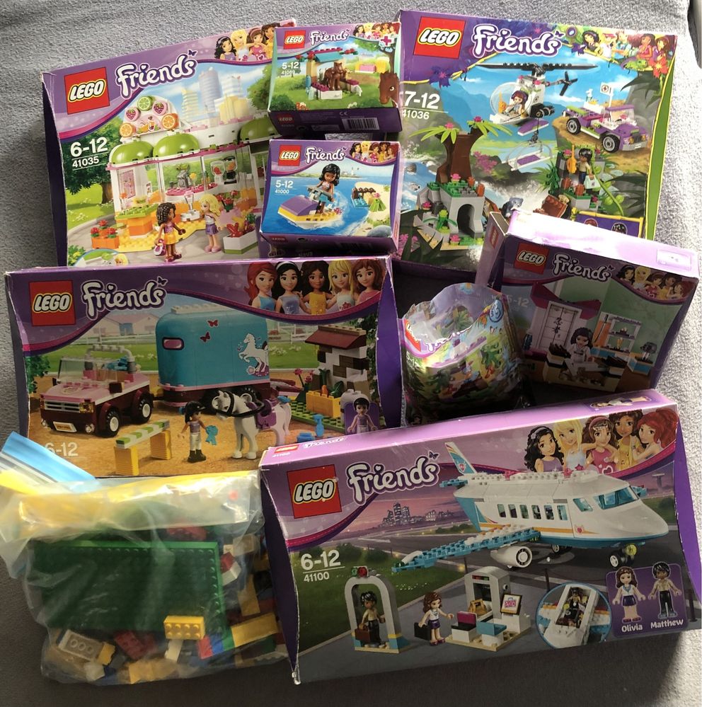 Lego Friends Fontanna i papuga
