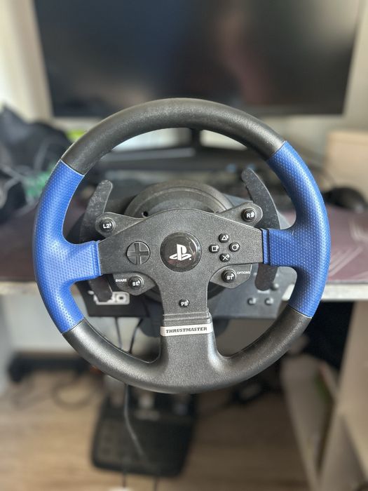 Volante Thrustmaster T150