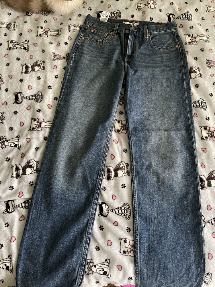 Пролам джинси levis