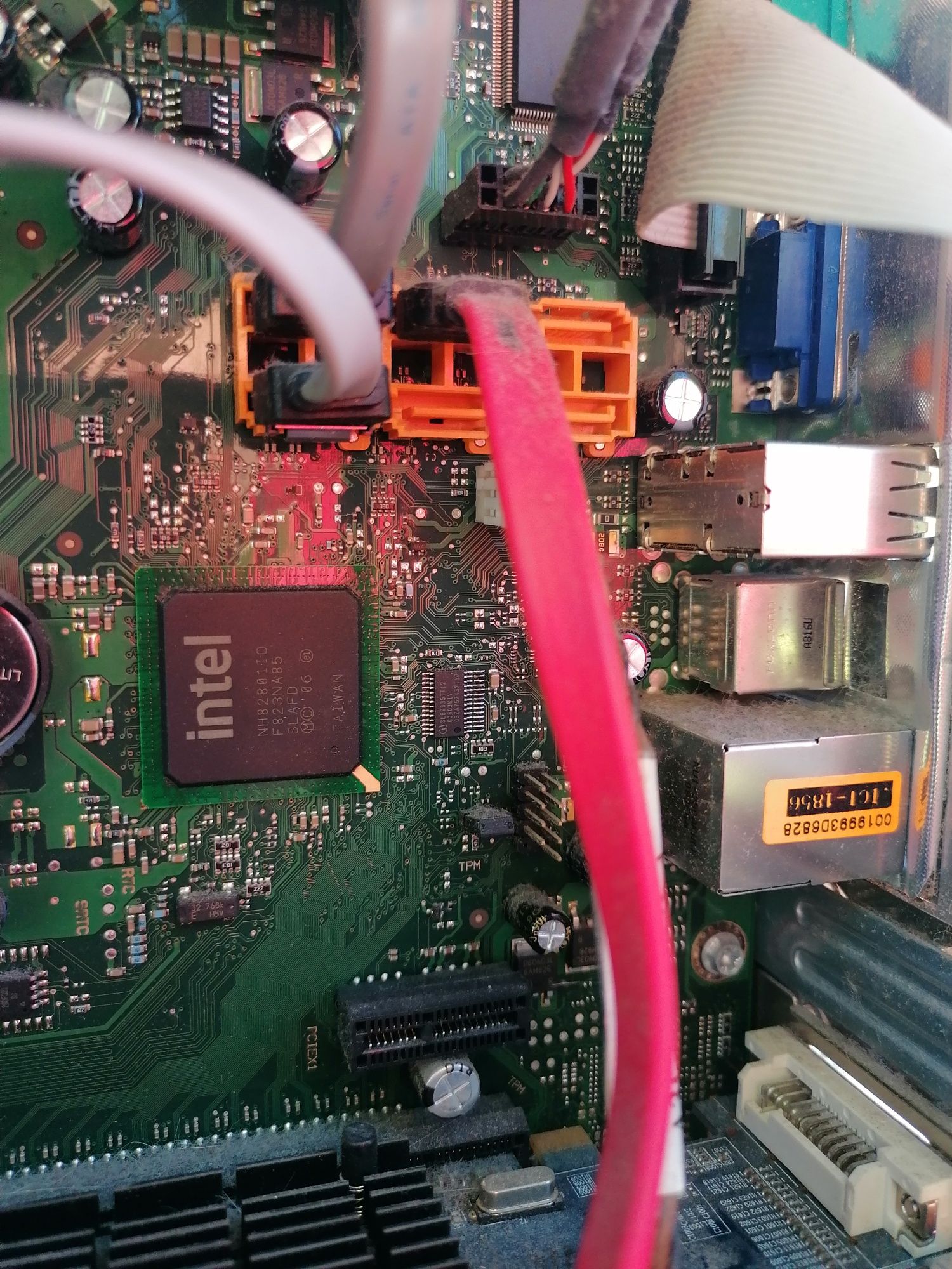 Komputer Fujitsu Siemens stacjonarny