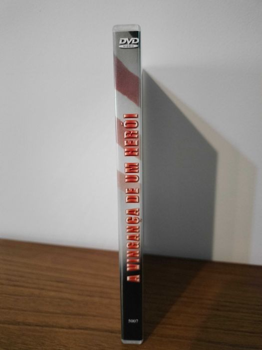 Filme DVD: A Vingança de um Herói - Extreme Honor