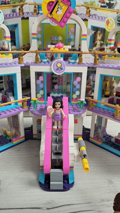 Klocki LEGO FRIENDS 41450 Centrum Handlowe w Heartlake. Lego Friends.
