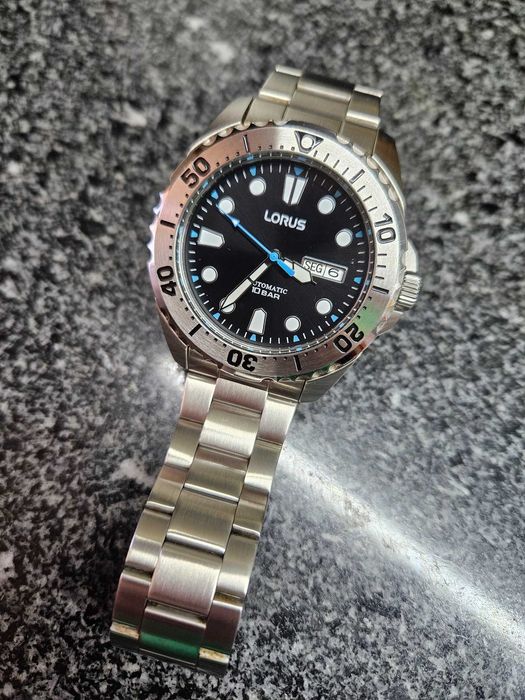 Relógio LORUS automático (usado)