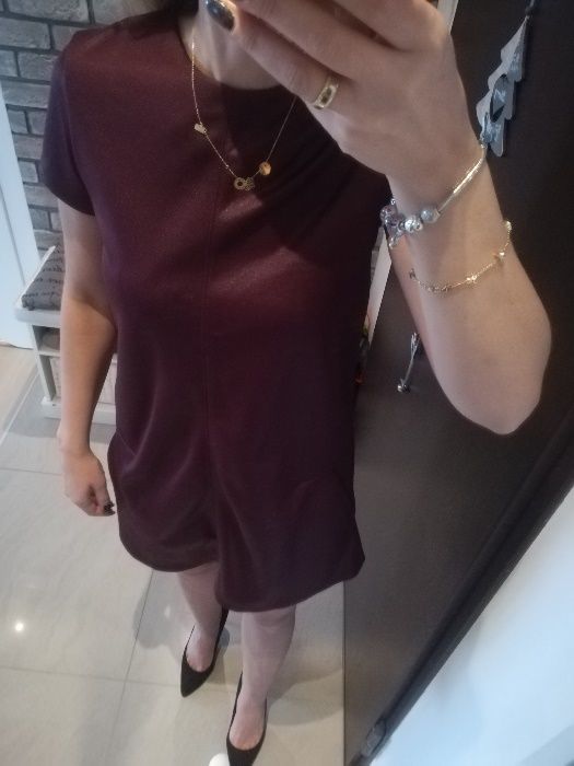 sukienka bordowa woskowana z kieszeniami z zamkiem z tyłu Mohito XS